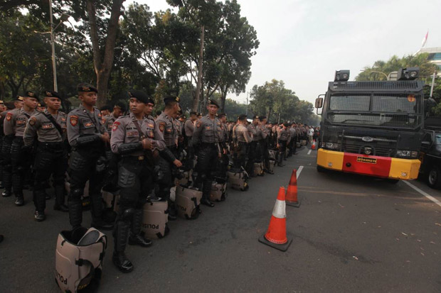Antisipasi Aksi Demo,...