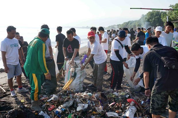 Masalah Sampah, Bupati...