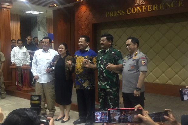 Puan Jawab Adanya Kemungkinan...