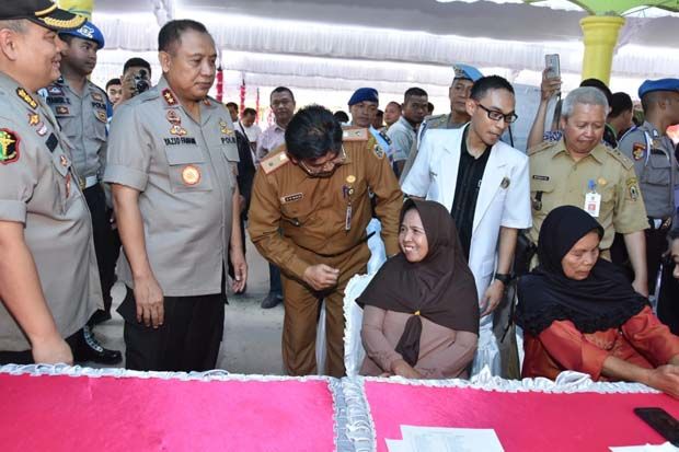 Animo Masyarakat Tinggi,...