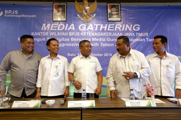 Kejar Target Rp6,5 Triliun,...