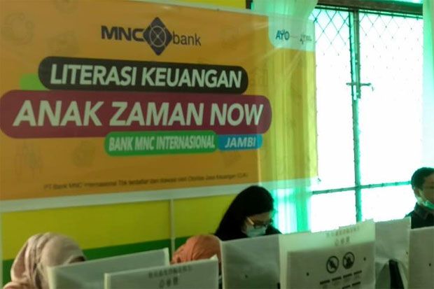 MNC Bank Beri Edukasi...