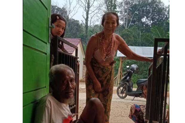 Duh, Warga Suku Anak...