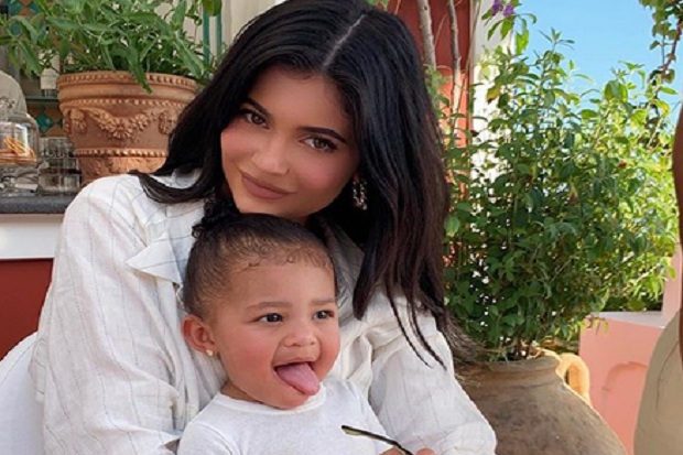 Demi Anak, Kylie Jenner...
