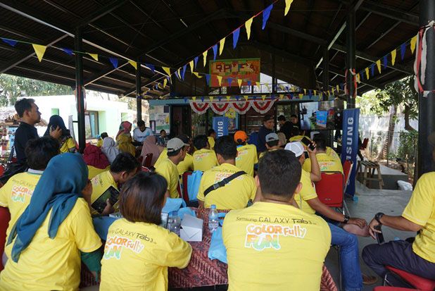 Warga Kamal Muara Siap...