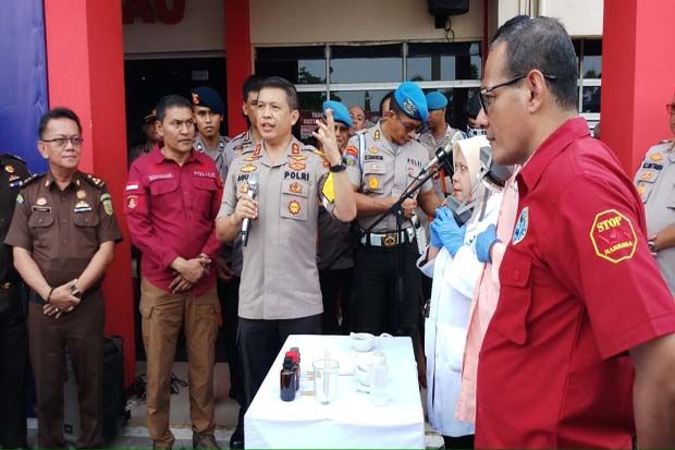 Kapolda Persempit Ruang...