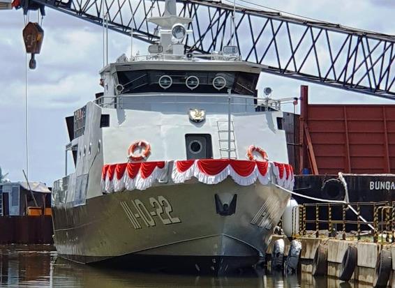Steadfast Marine Luncurkan...