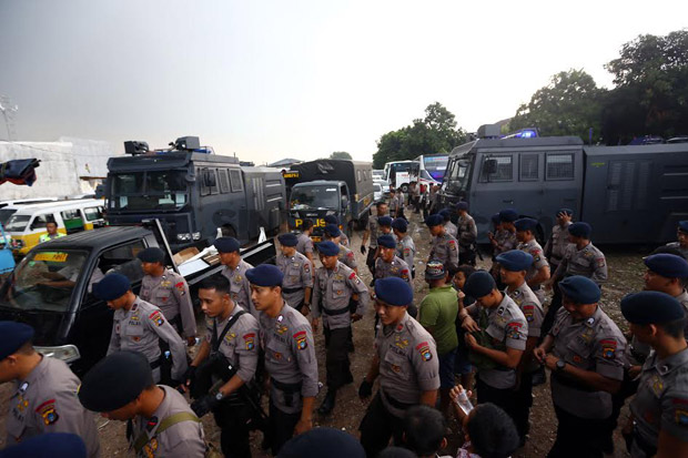 Kawal Pelantikan Presiden,...