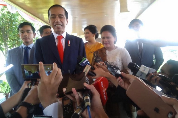 Didampingi Keluarga,...
