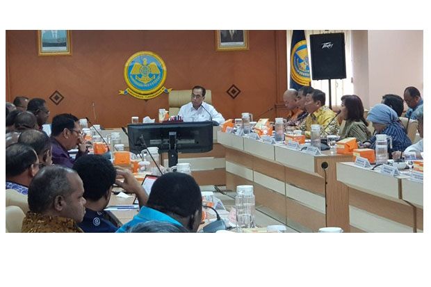 Kemenhub Sumbang Ratusan...