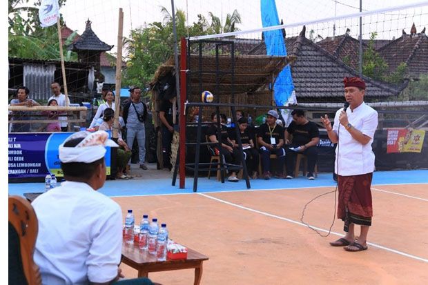 Bupati Suwirta Minta...