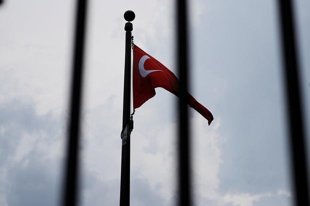 Turki Bantah Gunakan...