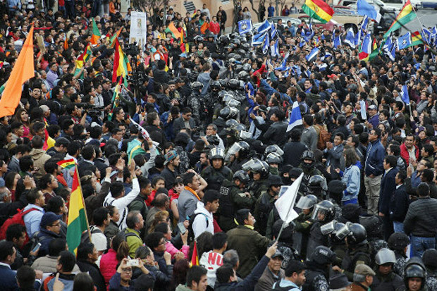 Evo Morales Hampir Menang...