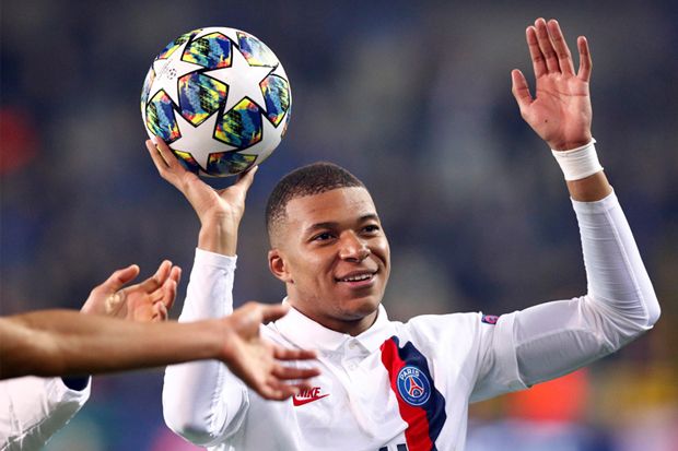 Cetak Hat-trick, Kylian...