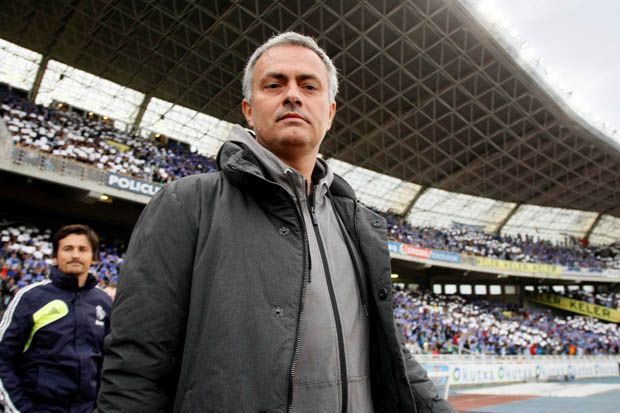 Dortmund Dekati Mourinho...
