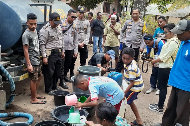 Polres Sikka Droping...