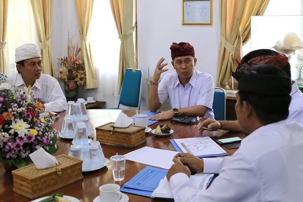 Bedah Bisnis Plan PDAM,...
