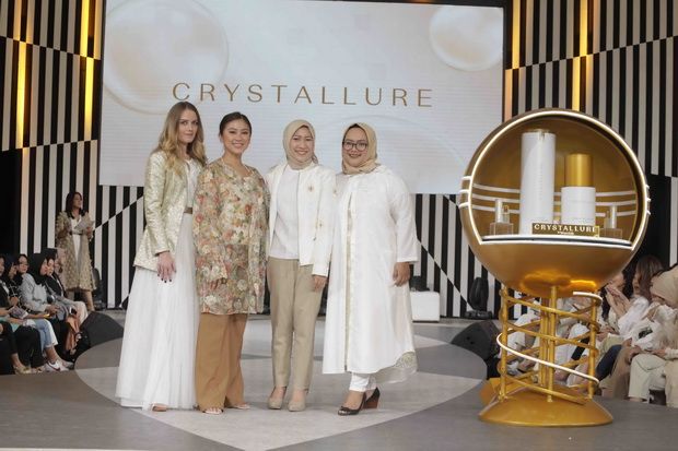 Crystallure by Wardah...