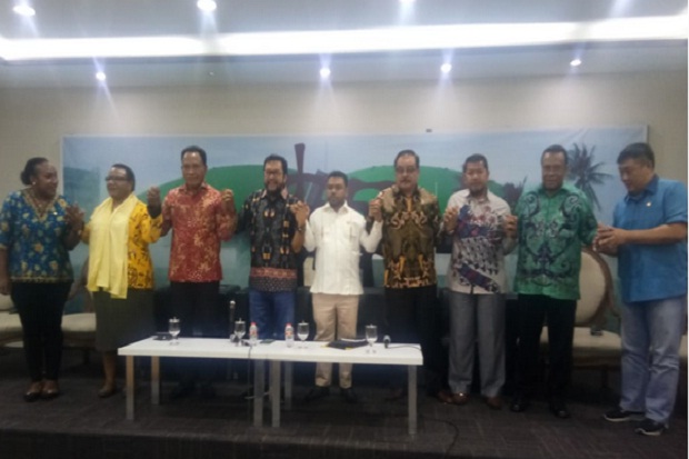 Badan Komunikasi Anggota...