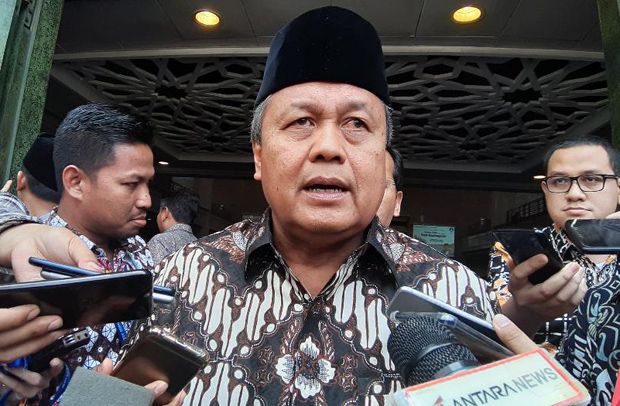 Dana Asing Kabur Tinggalkan...