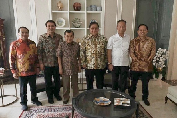 Silaturahmi, Airlangga...