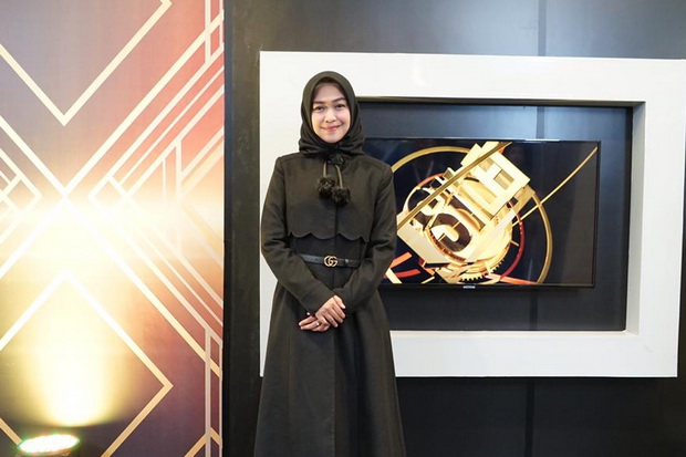 Ria Ricis dan Syahrini-Reino...