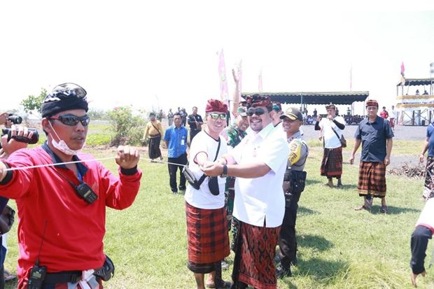 Wabup Kasta Buka Klungkung...