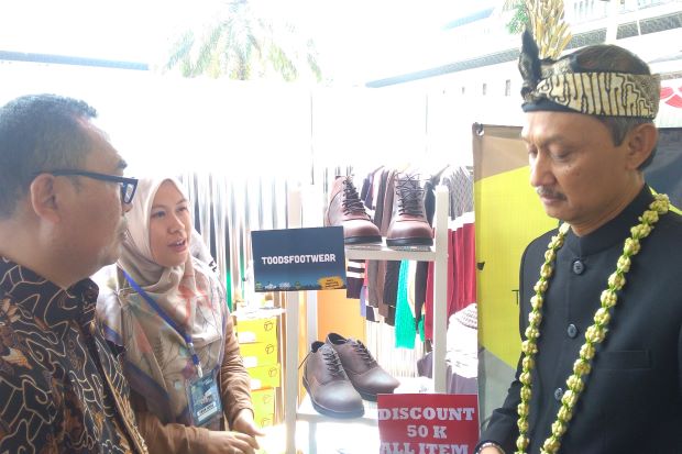 Tingkatkan Bisnis UMKM,...