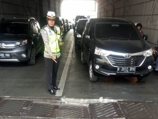 Waspada, Penutup Drainase...