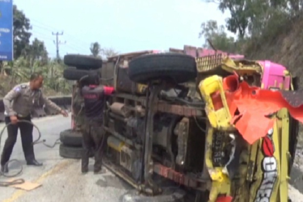 Sopir Truk Maut Penabrak...