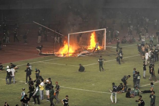 Usai Kerusuhan, Stadion...