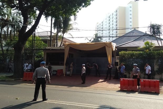 DPR Kunjungi Rumah Calon...