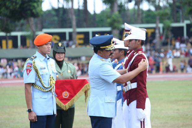 Wisuda Taruna Akmil...