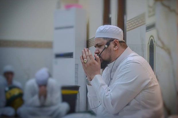 4 Hal Ini Mengangkat...