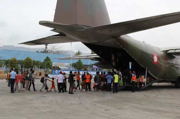 2 Sorti Pesawat Hercules...