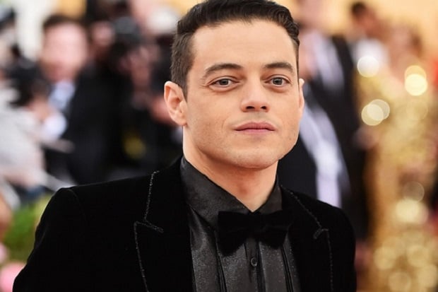Rami Malek Jadi Musuh...