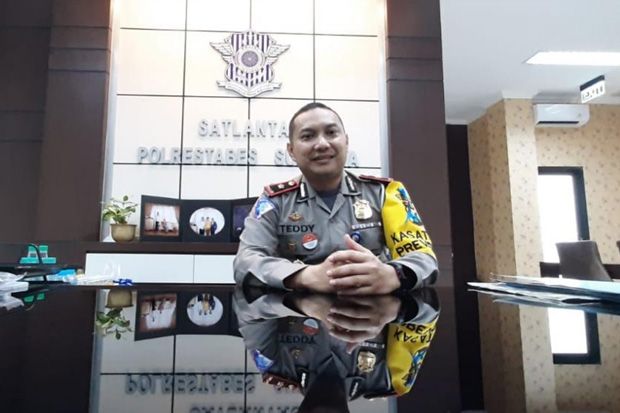 Trik Polrestabes Surabaya...