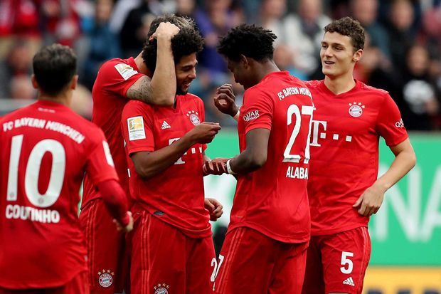 Bayern Muenchen Cari...