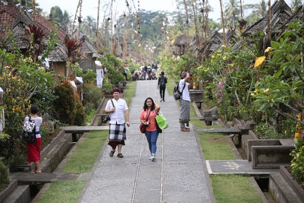 4 Desa Wisata Indonesia...
