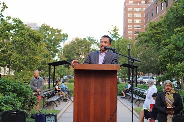 Imam Masjid New York...