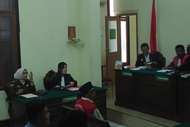 Cabuli 15 Siswa, Pembina...