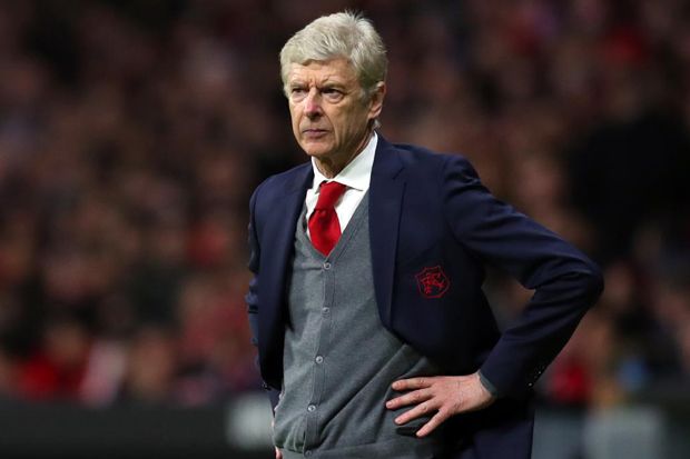 Arsene Wenger Menjadi...