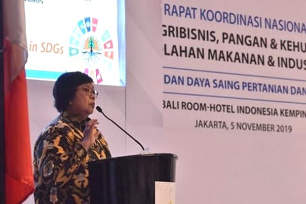 Lewat Hutan dan Lahan,...