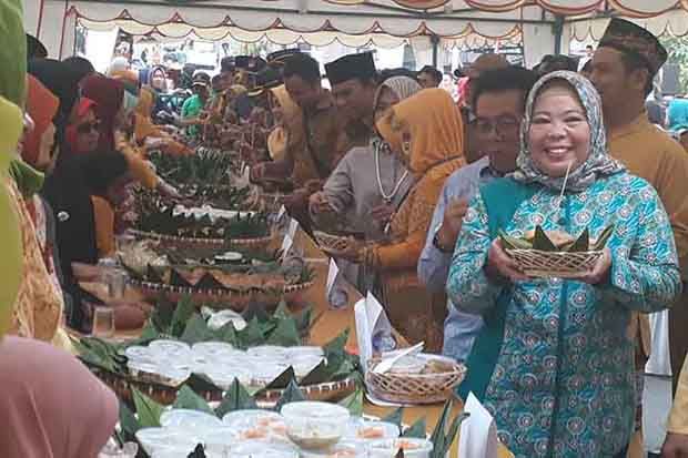 Pemkab Kobar Gelar Festival...