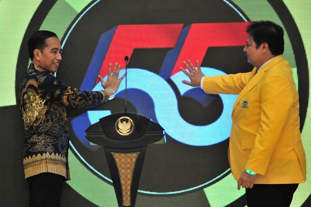 Jadi Tulang Punggung,...