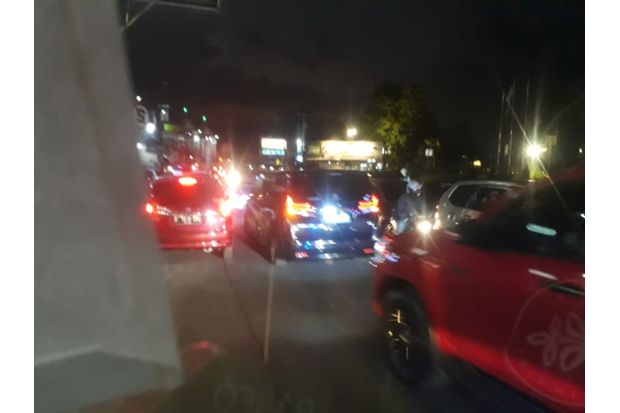 Puncak Macet Parah,...