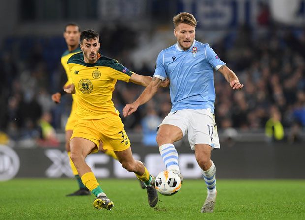 Lazio Terjungkal Menjamu...