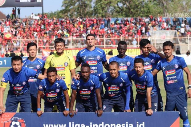 Pemain Arema Janji Bangkit...
