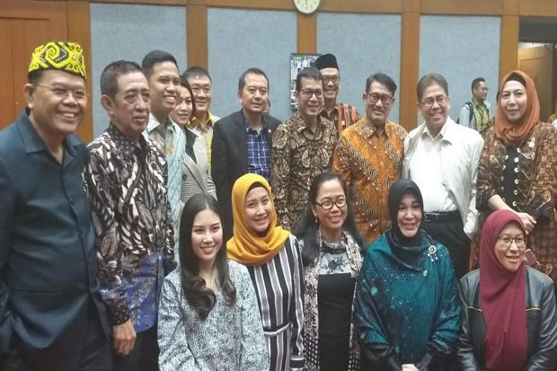 Anggota Komisi X DPR...