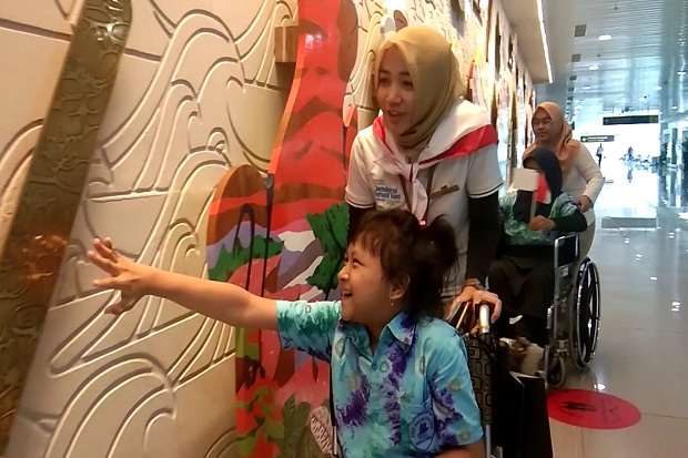Senyum Bahagia Anak...